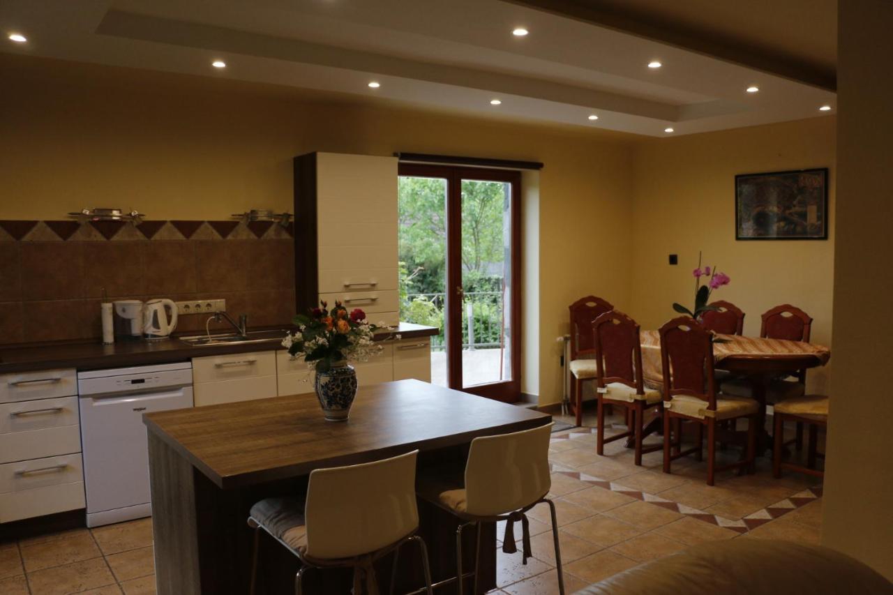 Flower Home Сентендре Экстерьер фото